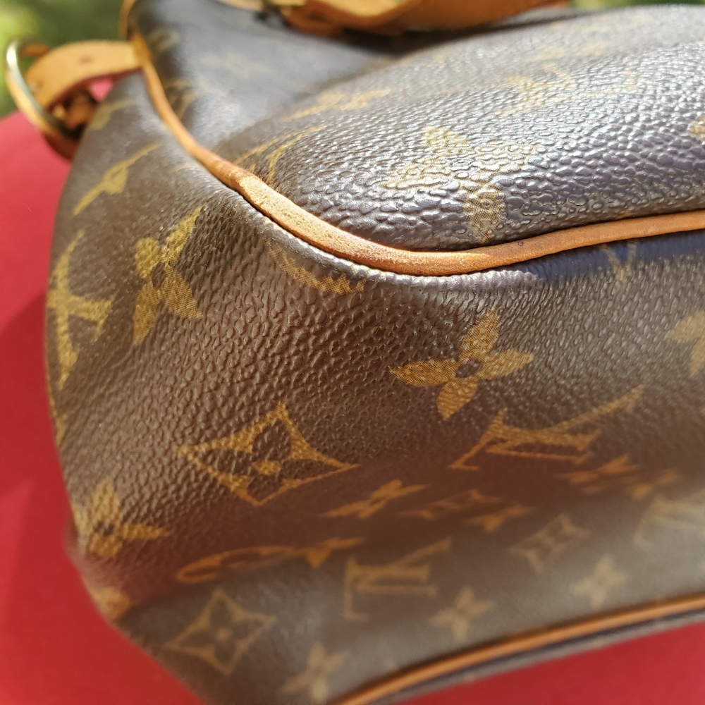 Louis Vuitton Monogram Vertixal Batignolles Tote - Picture 12 of 16